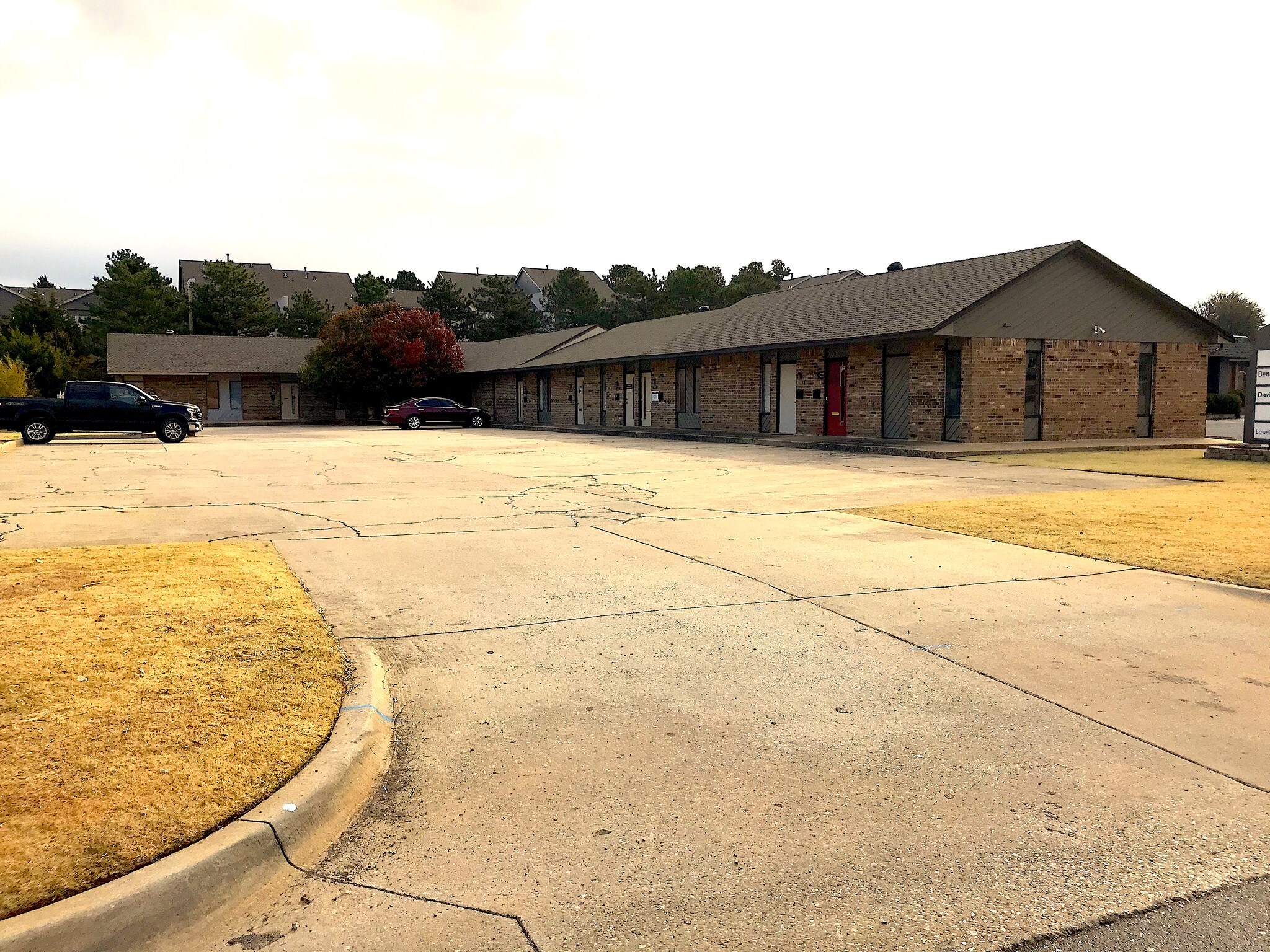 9212 N Rockwell Ave, Oklahoma City, OK à vendre Photo du bâtiment- Image 1 de 9