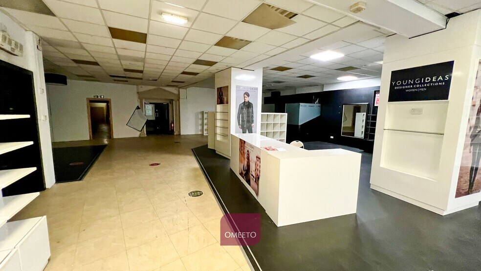 8 Iron Gate, Derby for lease - Building Photo - Image 3 of 5