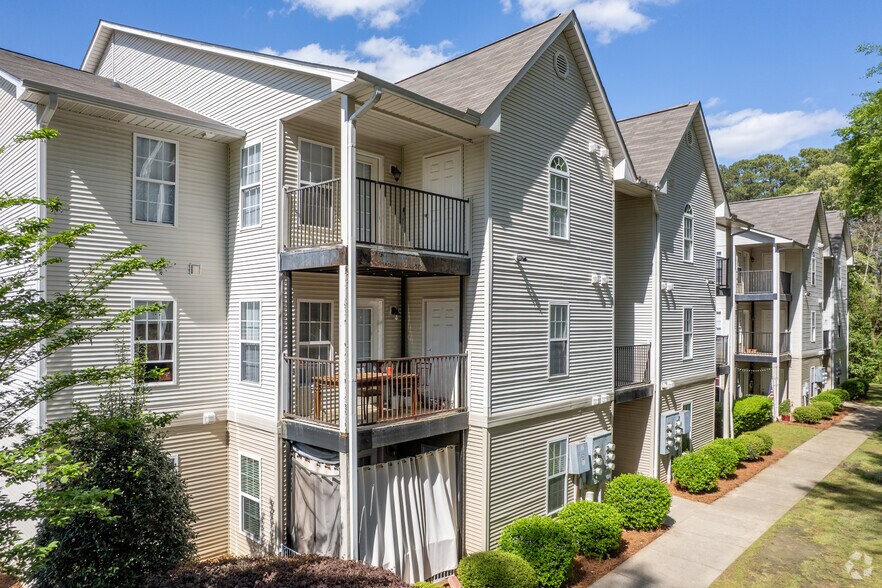 4029 Professional Dr, Hope Mills, NC à vendre - Photo du bâtiment - Image 1 de 33