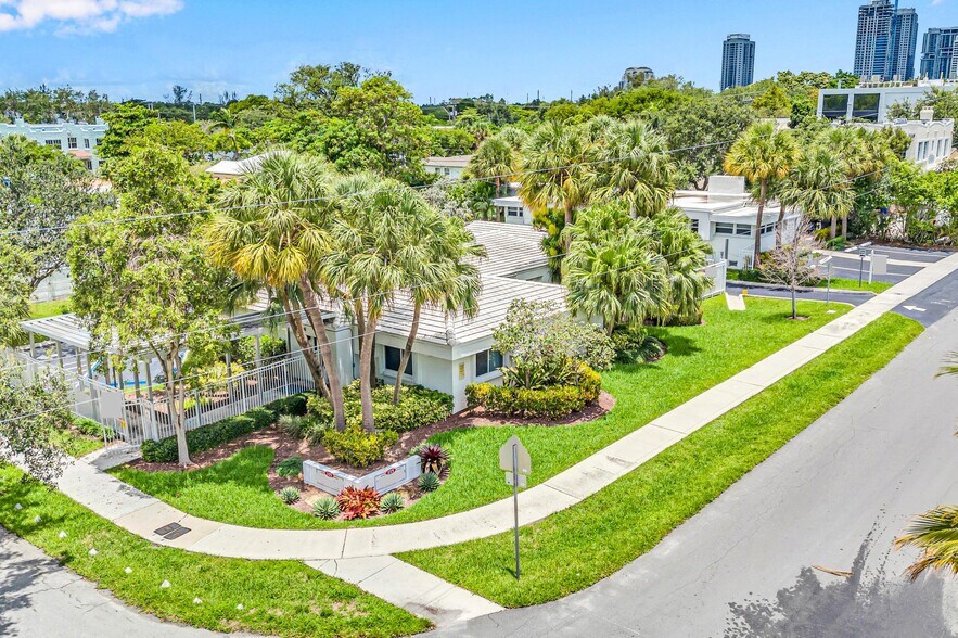 1225 SE 2nd Ave, Fort Lauderdale, FL à vendre - Photo du bâtiment - Image 2 de 40