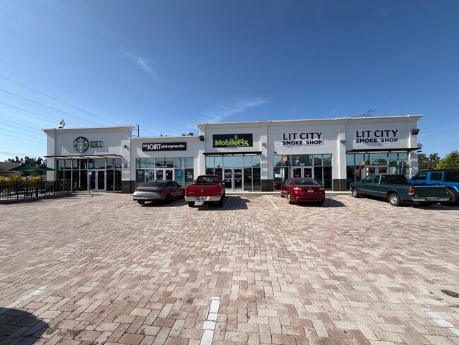 More details for 5234-5250 14th St W, Bradenton, FL - Retail for Sale