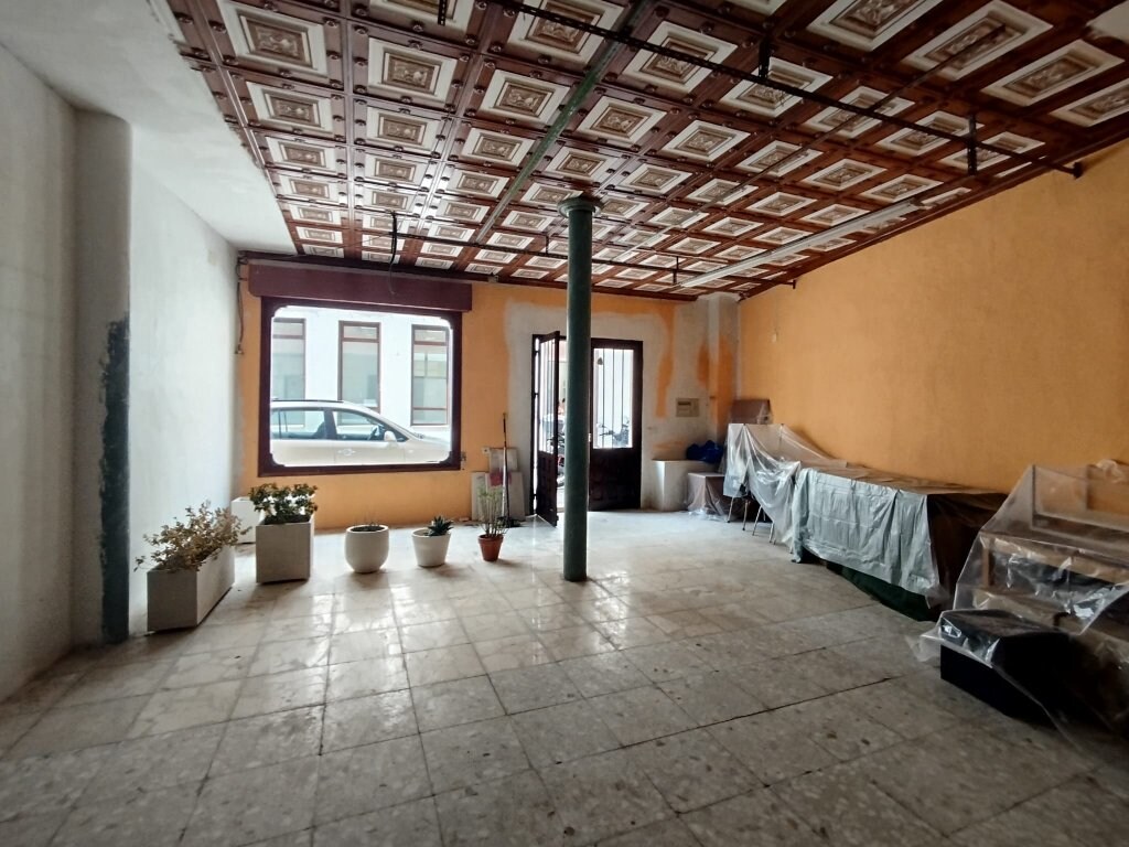 Quintanar de la Orden, TOL 45800 -  -  - Interior Photo - Image 1 of 3