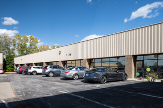 Plus de détails pour 716 Crown Industrial Ct, Chesterfield, MO - Industriel à louer