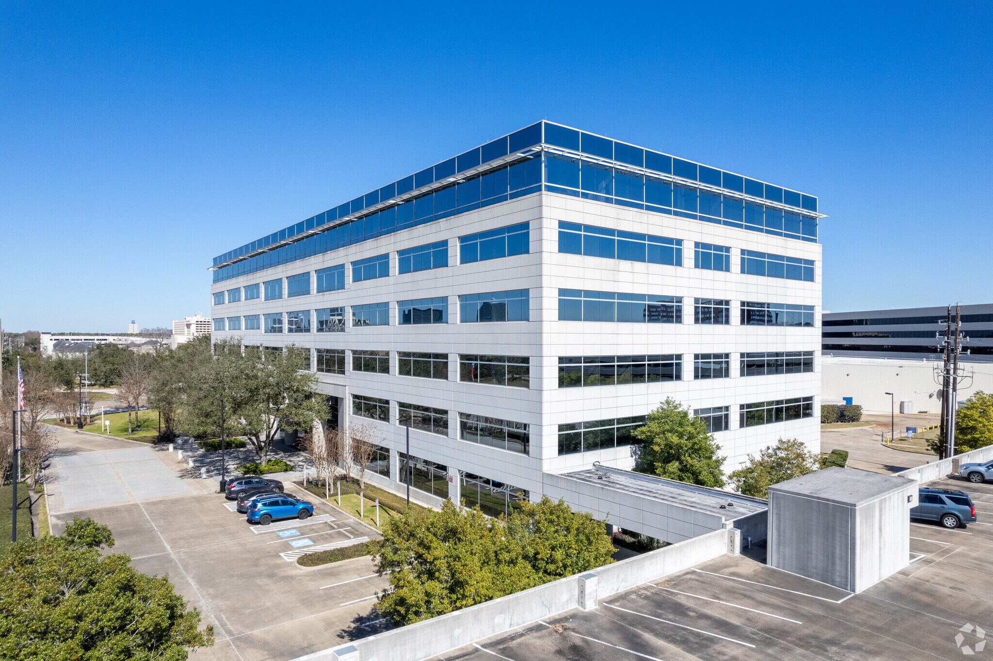 10111 Richmond Ave, Houston, TX à louer Photo principale- Image 1 de 8