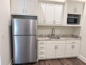 6713 Old Jacksonville Hwy, Tyler, TX for lease Interior Photo- Image 2 of 5