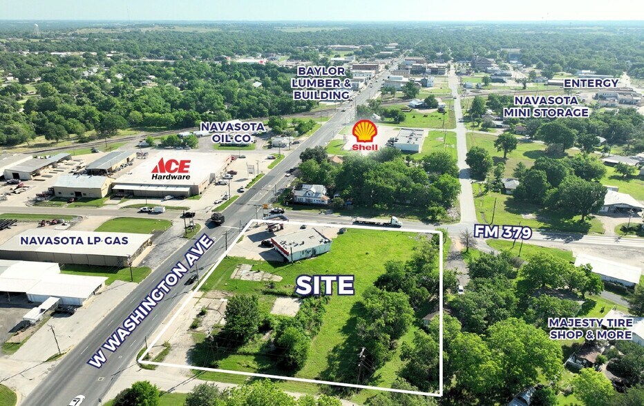 701 W Washington Ave, Navasota, TX à vendre - Aérien - Image 2 de 3