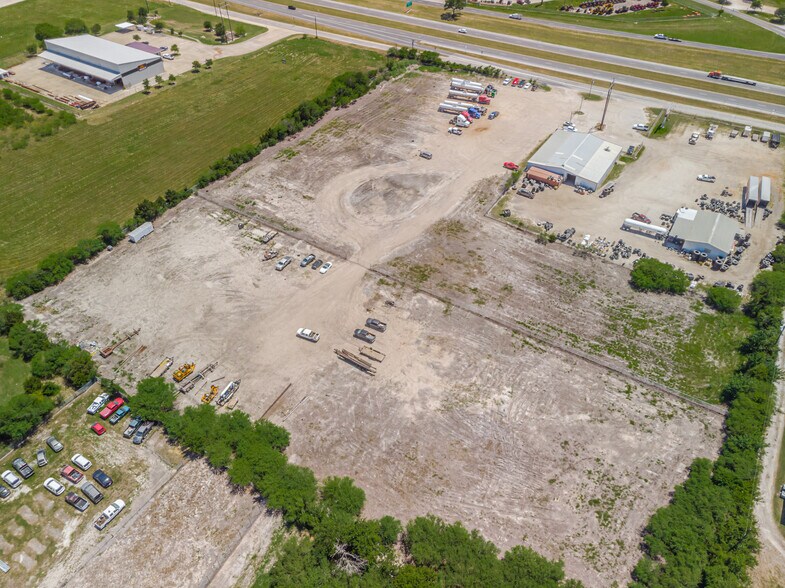 2912 E Bypass SH 6, Bryan, TX à louer - Photo du bâtiment - Image 3 de 3