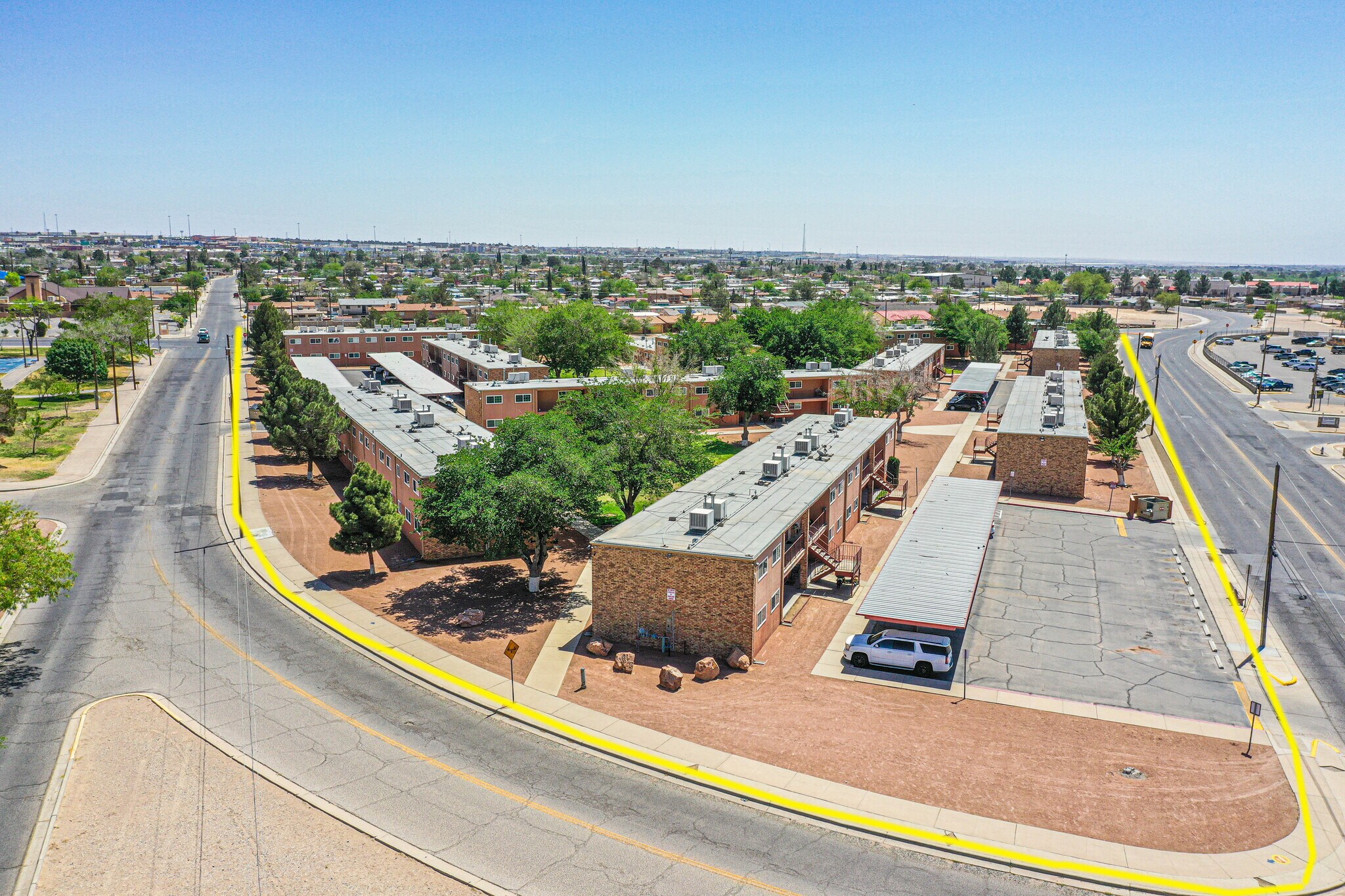 849 Lafayette Dr, El Paso, TX for sale Primary Photo- Image 1 of 8