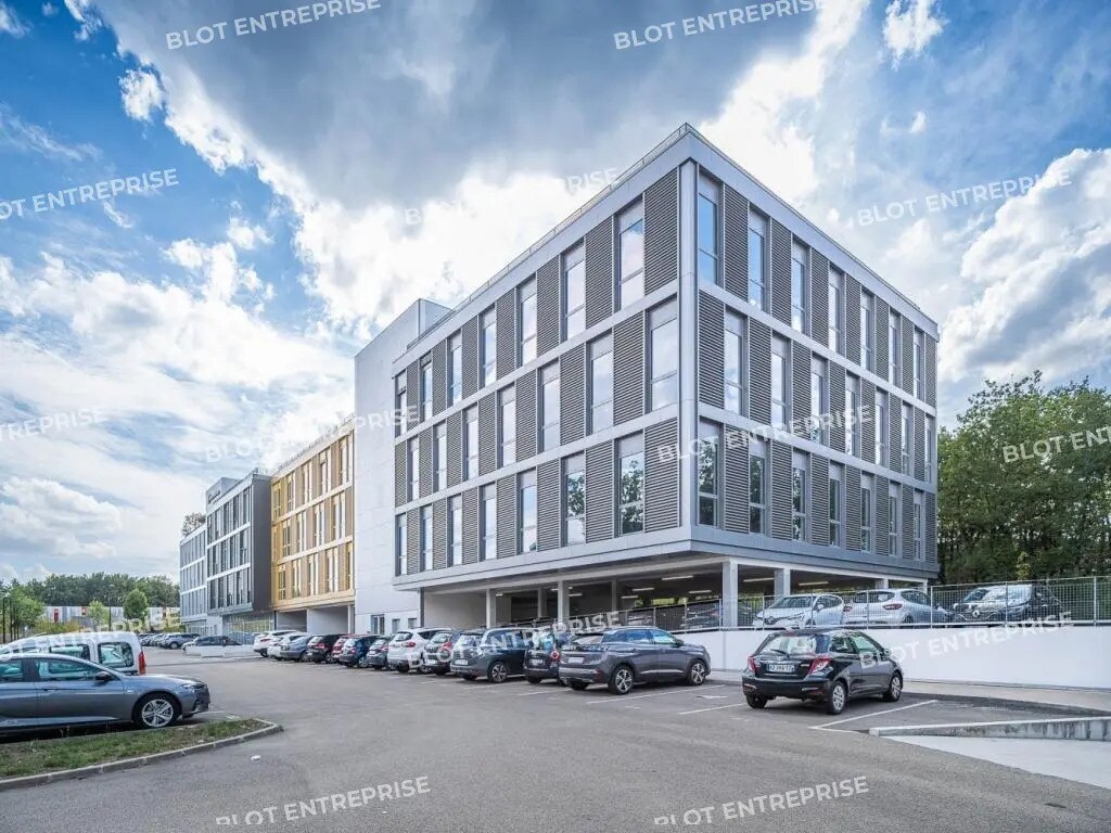 15 Bis Rue Christian Pauc, Nantes à louer Photo du bâtiment- Image 1 de 25
