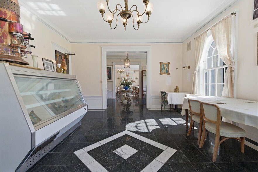 2255 Ballston Ave, Saratoga Springs, NY for sale - Building Photo - Image 3 of 66