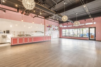 305 5th Ave S, Saint Cloud, MN for lease Interior Photo- Image 2 of 4