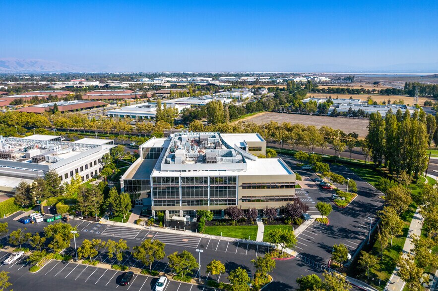 6900 Paseo Padre Pky, Fremont, CA à louer - Aérien - Image 3 de 6