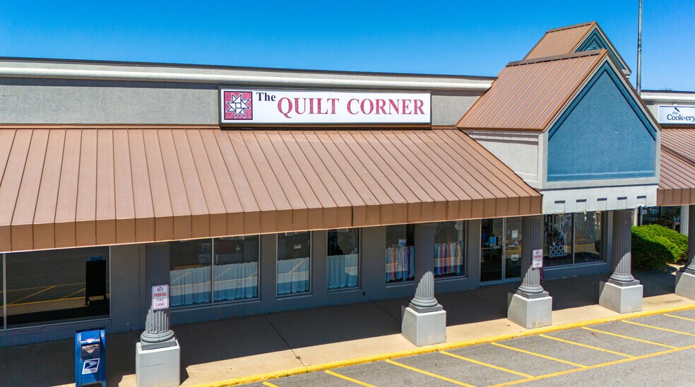 1925-2141 S Main St, Morton, IL à louer - Photo du bâtiment - Image 3 de 19