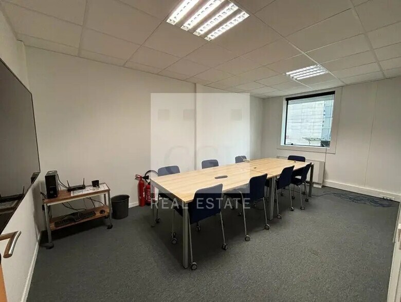 Bureau dans Grenoble à louer - Photo intérieure - Image 3 de 11