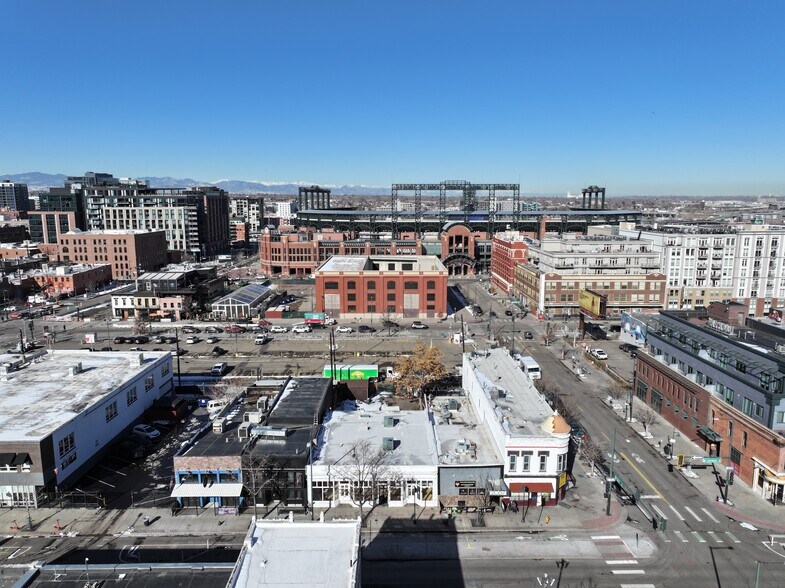 2049-2053 Larimer St, Denver, CO à vendre - Photo du bâtiment - Image 3 de 17