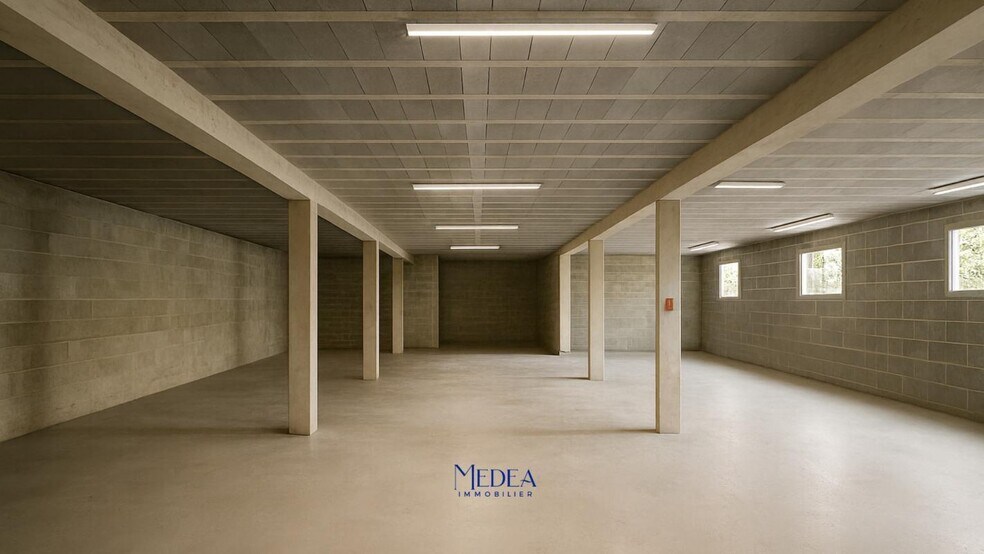 Flex in Ceyreste for sale - Interior Photo - Image 2 of 6