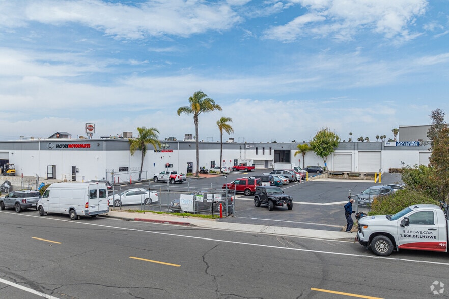 131 W 33rd St, National City, CA for lease - Building Photo - Image 3 of 7