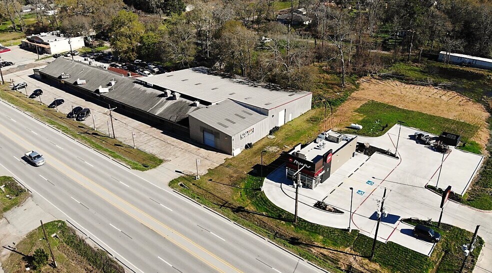 16961 FM 1314, Conroe, TX à louer - Photo principale - Image 1 de 5
