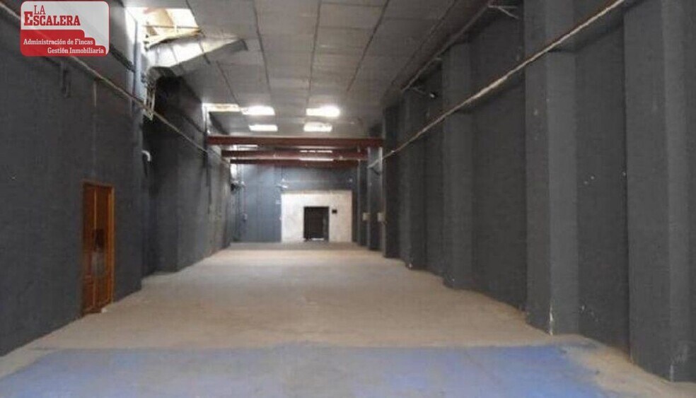 Industriel dans Alcoy, Alicante à vendre - Photo intérieure - Image 2 de 5