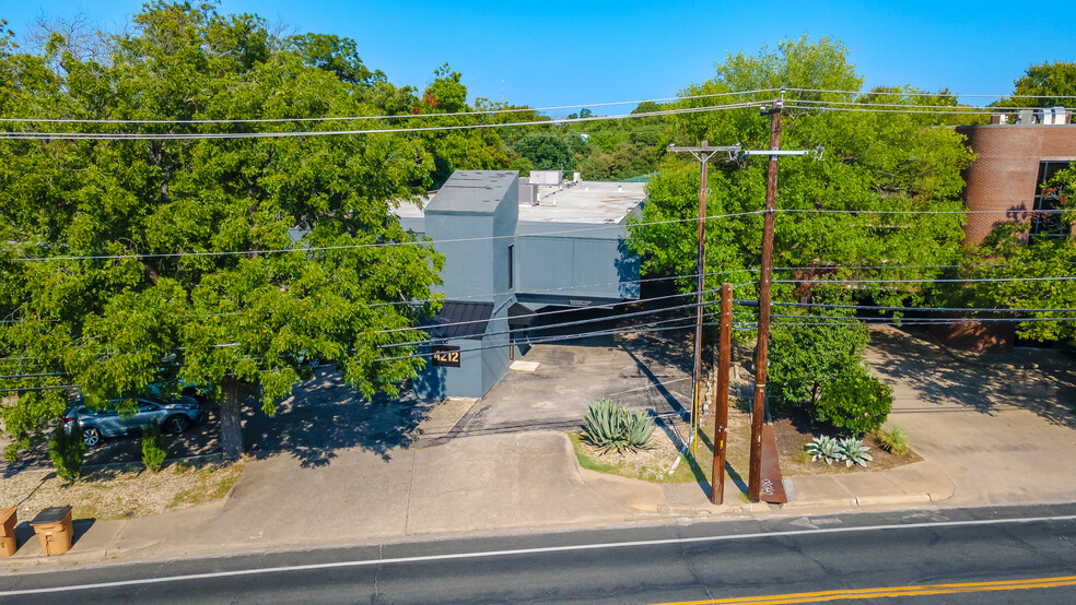 4212 Medical Pky, Austin, TX for sale - Building Photo - Image 3 of 17