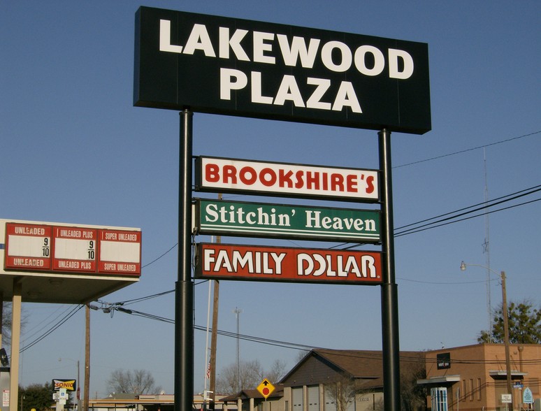 402 Goode St, Quitman, TX à louer - Photo du bâtiment - Image 3 de 3