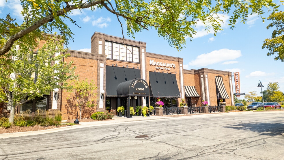 1847 Freedom Dr, Naperville, IL for sale - Building Photo - Image 1 of 6