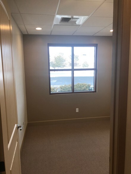 9060 Double Diamond Pkwy, Reno, NV à louer - Photo intérieure - Image 3 de 8