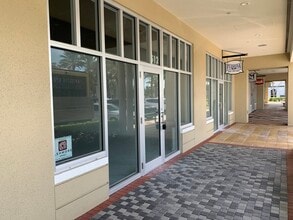 2355 vanderbilt beach Rd, Naples, FL for lease Interior Photo- Image 2 of 5