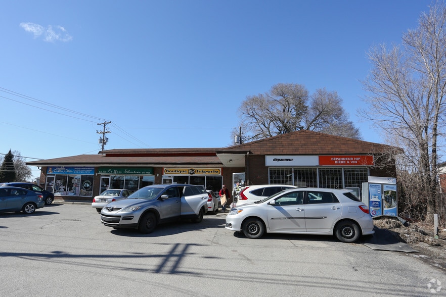 1079 Rue Saint-Louis, Gatineau, QC for sale - Primary Photo - Image 1 of 13