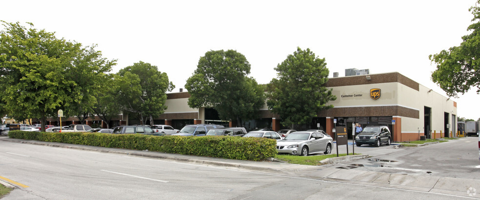 3101-3129 N 29th Ave, Hollywood, FL for lease - Building Photo - Image 1 of 6