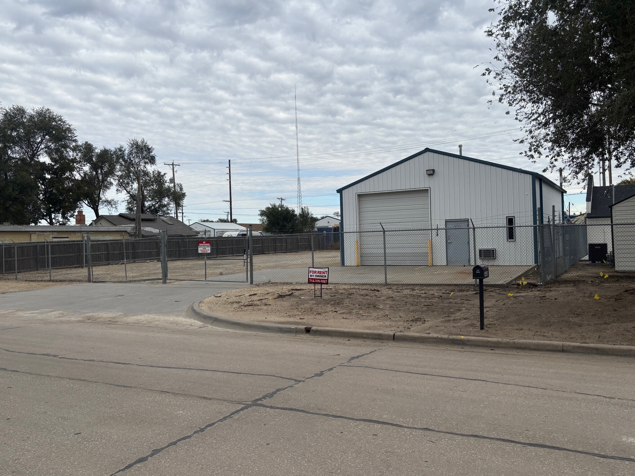 1438 S Handley St, Wichita, KS for lease Primary Photo- Image 1 of 12