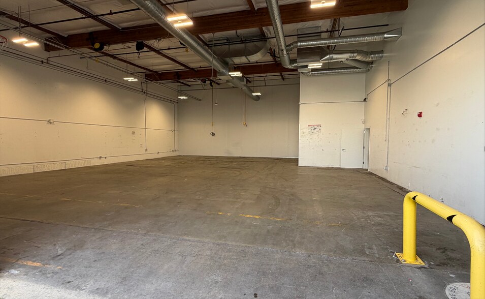 5750 Alder Ave, Sacramento, CA à louer - Photo du bâtiment - Image 2 de 3