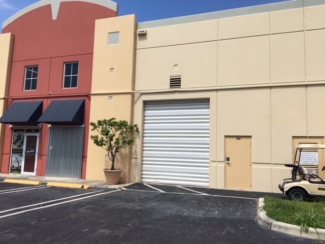 6020 NW 99th Ave, Doral, FL for lease - Building Photo - Image 2 of 5