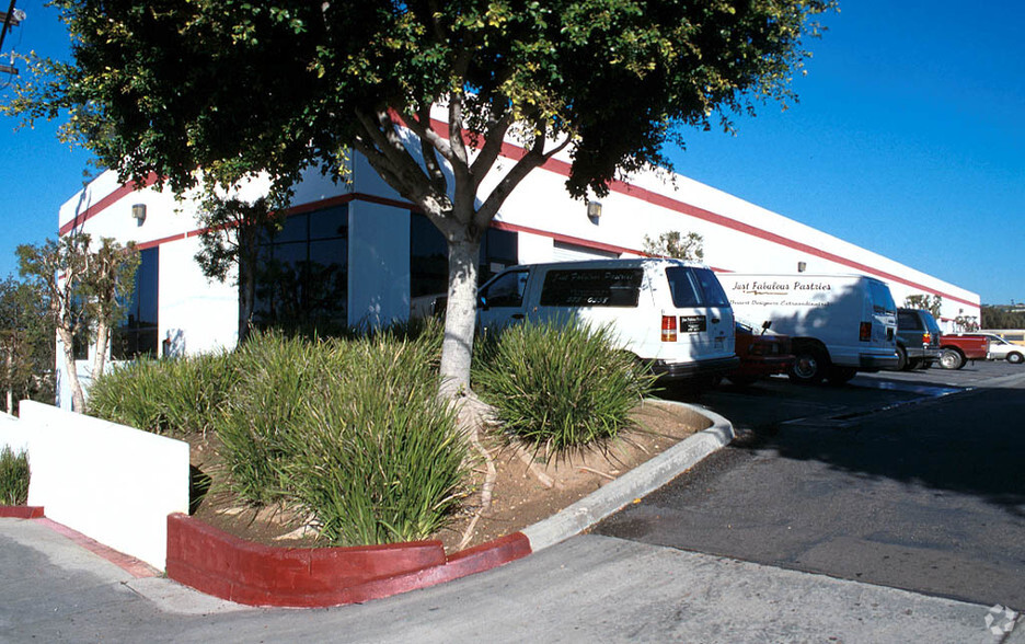 4564 Alvarado Canyon Rd, San Diego, CA for lease - Building Photo - Image 2 of 5