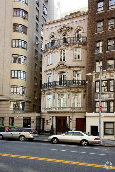 349 W 86th St, New York, NY à vendre - Photo du bâtiment - Image 2 de 3