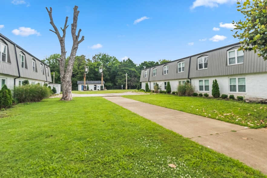 117 Cedarwood Dr, Lebanon, TN à vendre - Photo du bâtiment - Image 2 de 64