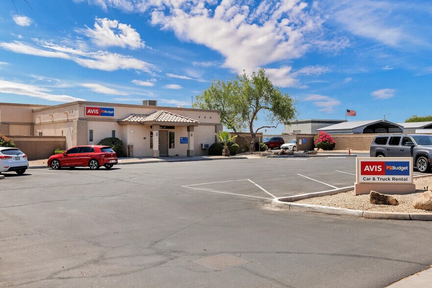 17150 N 134th Dr, Surprise, AZ à vendre - Photo du bâtiment - Image 2 de 9