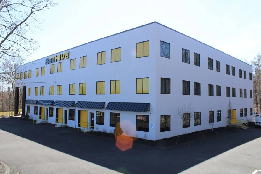 250 Turnpike Rd, Southborough, MA à louer - Photo du bâtiment - Image 2 de 22