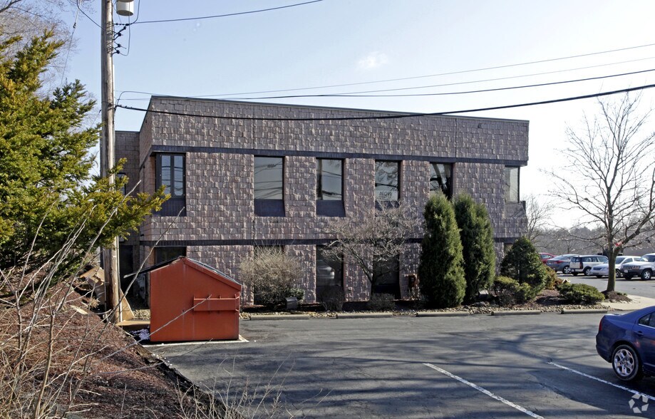 6200 Steubenville Pike, McKees Rocks, PA for lease - Building Photo - Image 2 of 9
