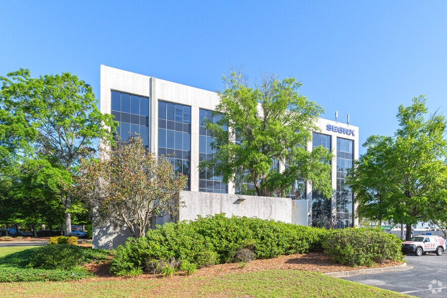 5900 Core Rd, North Charleston, SC for lease - Primary Photo - Image 3 of 22