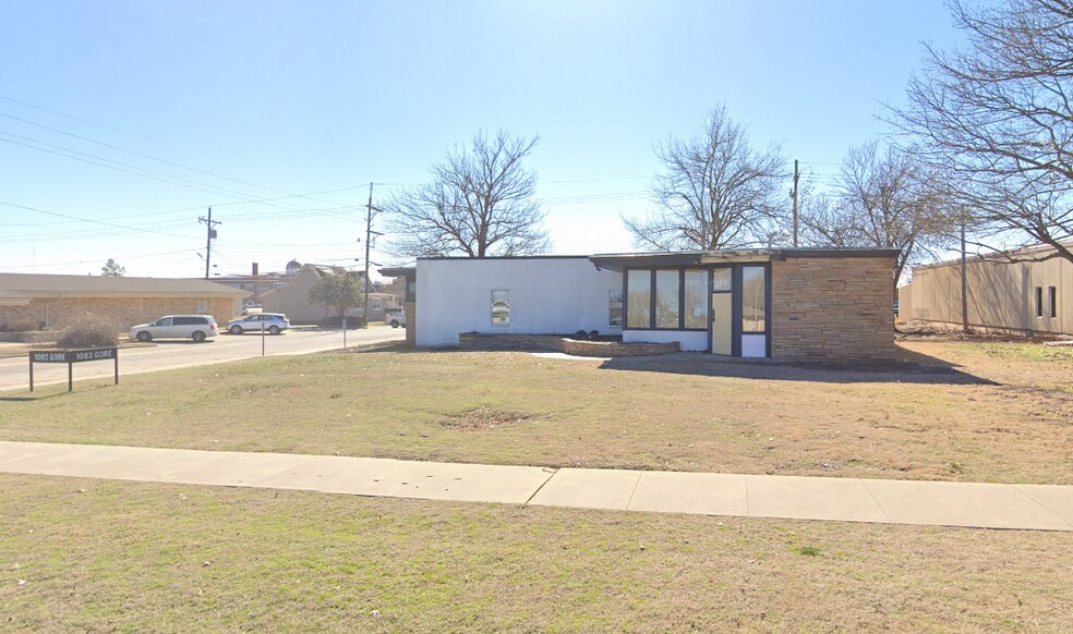 1002 W Gore Blvd, Lawton, OK à vendre - Photo du bâtiment - Image 1 de 8