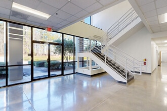 2175 E Park Dr NE, Conyers, GA à louer Numérisation 3D de Matterport- Image 2 de 19