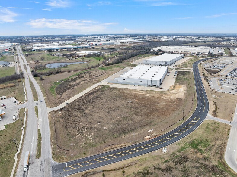 2119 Exchange Parkway Pky, Waco, TX for sale - Building Photo - Image 1 of 2