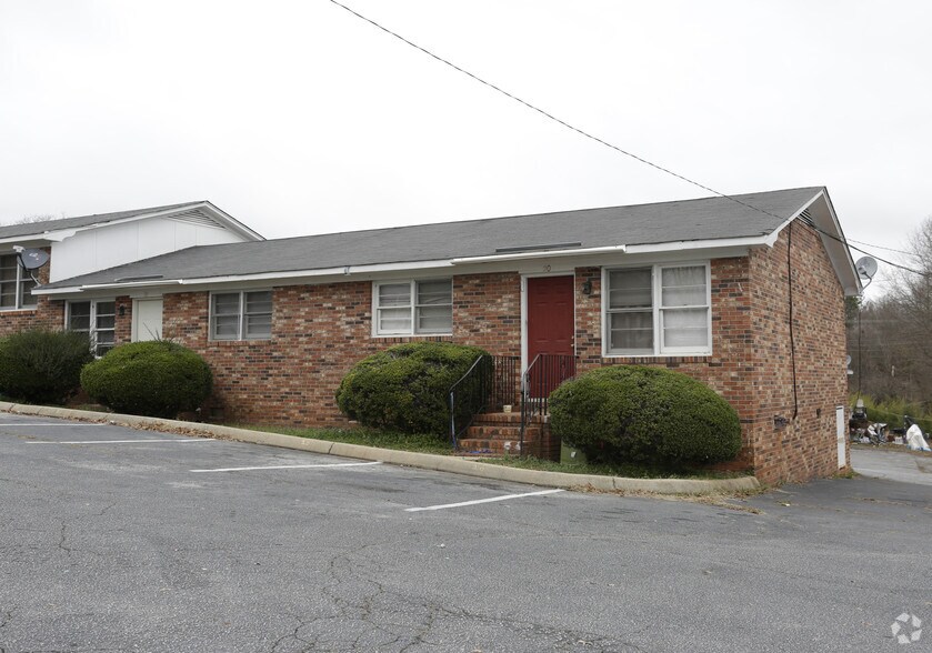 120 Atlantic Ave, Easley, SC for sale - Building Photo - Image 3 of 21