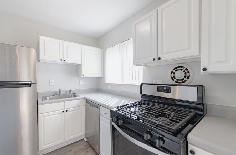 1100 Indian Circle Dr, Olivette, MO à vendre - Photo du bâtiment - Image 3 de 12