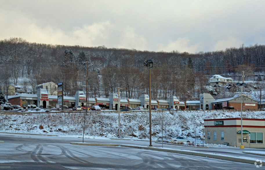 709-739 Scranton Carbondale Hwy, Dickson City, PA à vendre - Photo principale - Image 1 de 1