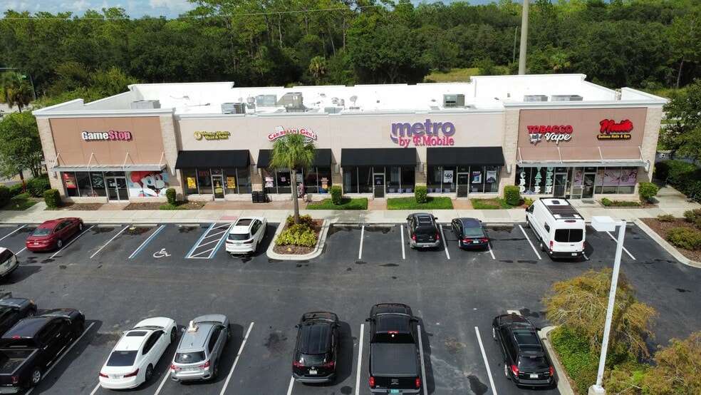 121 Howland Blvd, Deltona, FL for lease - Building Photo - Image 2 of 6