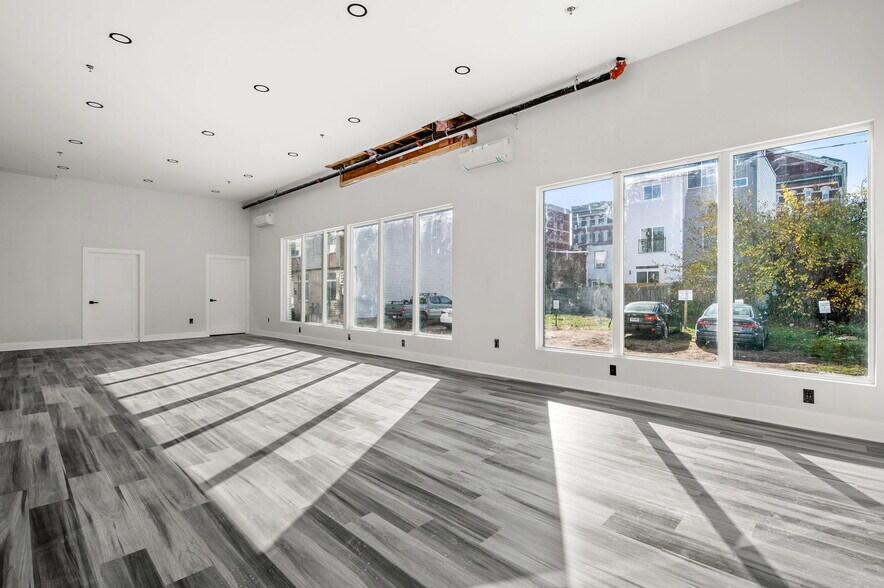 1325 N 18th, Philadelphia, PA à louer - Photo du bâtiment - Image 3 de 11