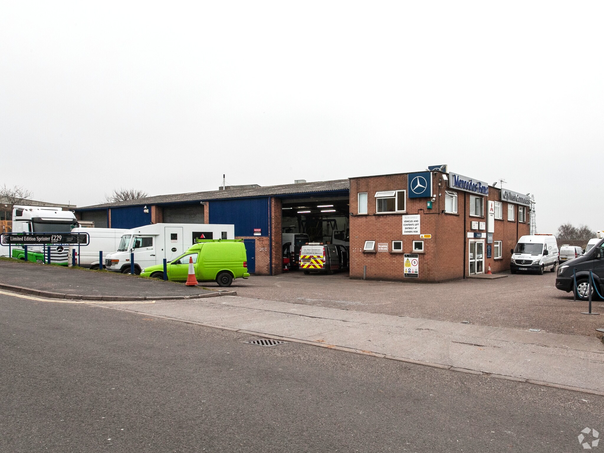 18 Heron Rd, Exeter à louer Photo principale- Image 1 de 2