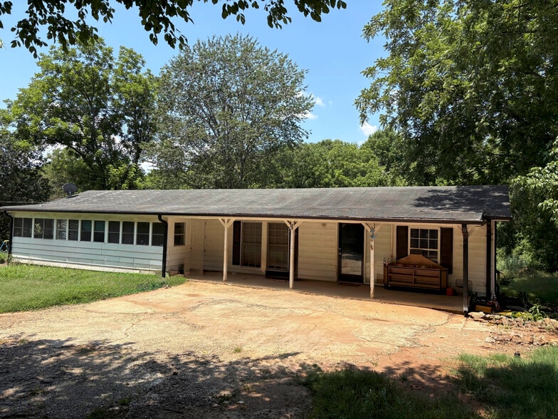 969 Reepsville Rd, Lincolnton, NC for sale - Building Photo - Image 3 of 26